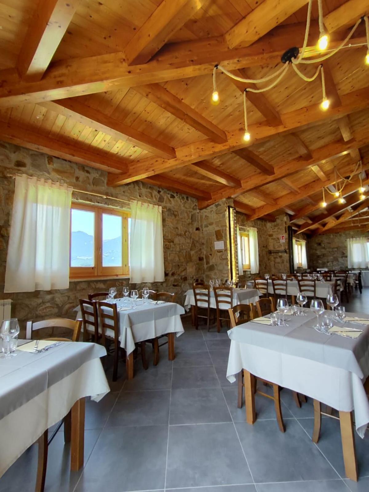 Foresteria Mongerrati Isnello Buitenkant foto
